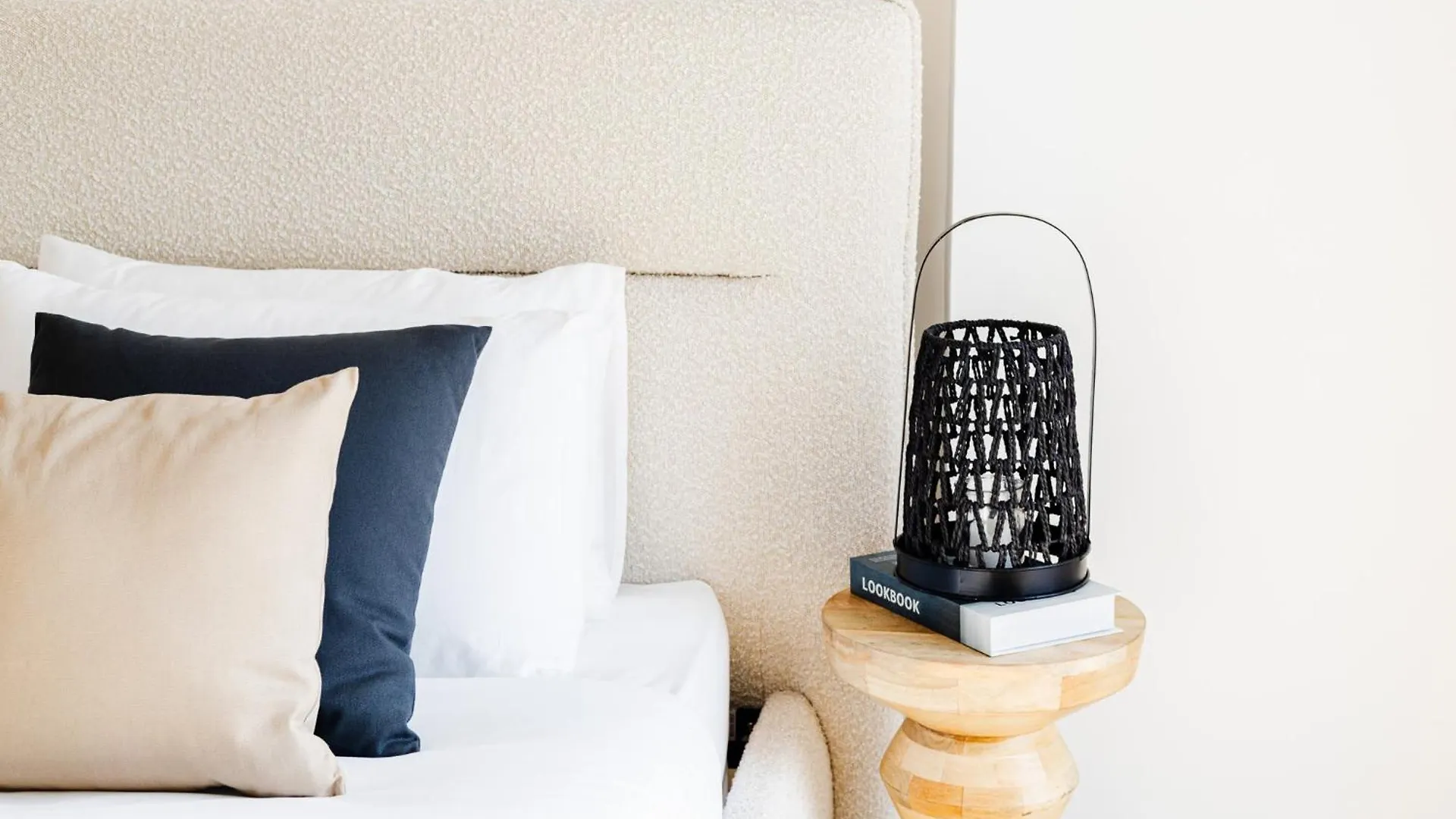 Appartamento Voyage'S Two-Bedroom Haven Abu Dhabi